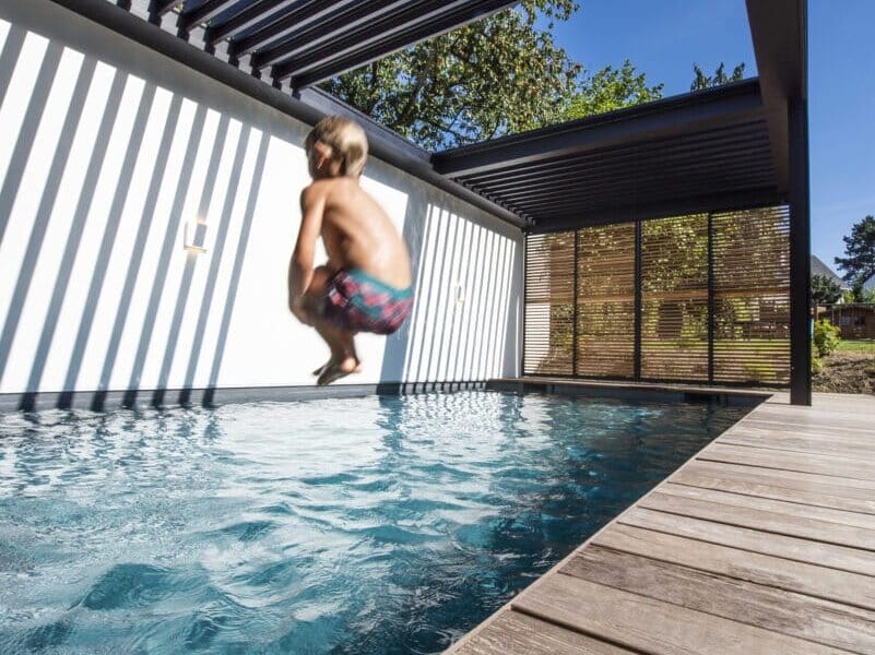 Renson Camargue Skye terrasoverkapping met openschuifbaar dak