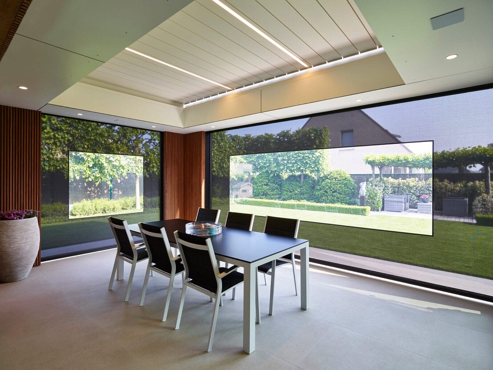 Renson Aero terrasoverkapping vast aan woning