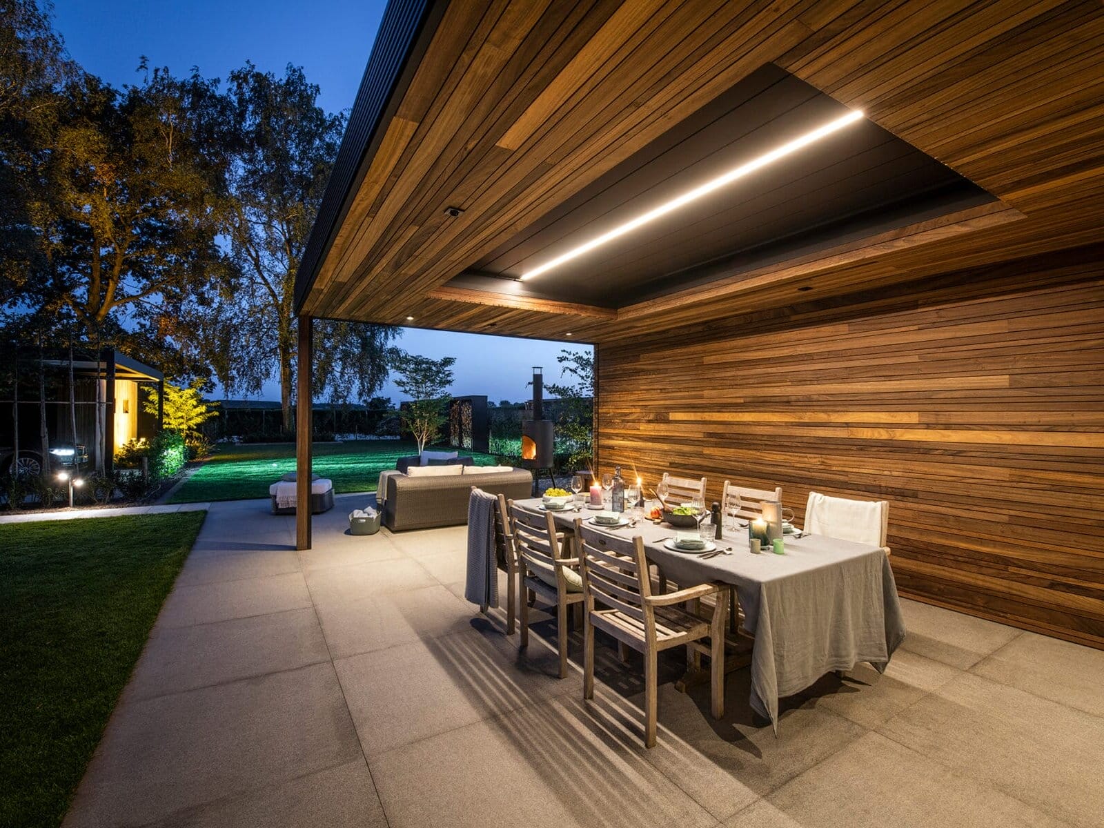 Renson Aero terrasoverkapping vast aan woning