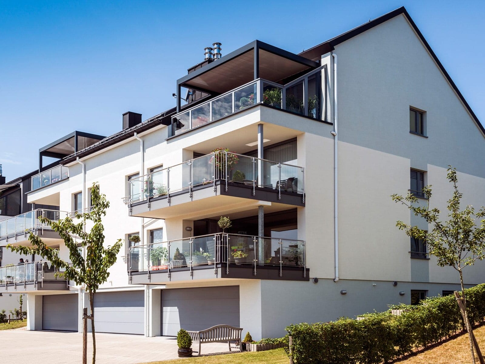 Renson Algarve terrasoverkapping met lamellendak