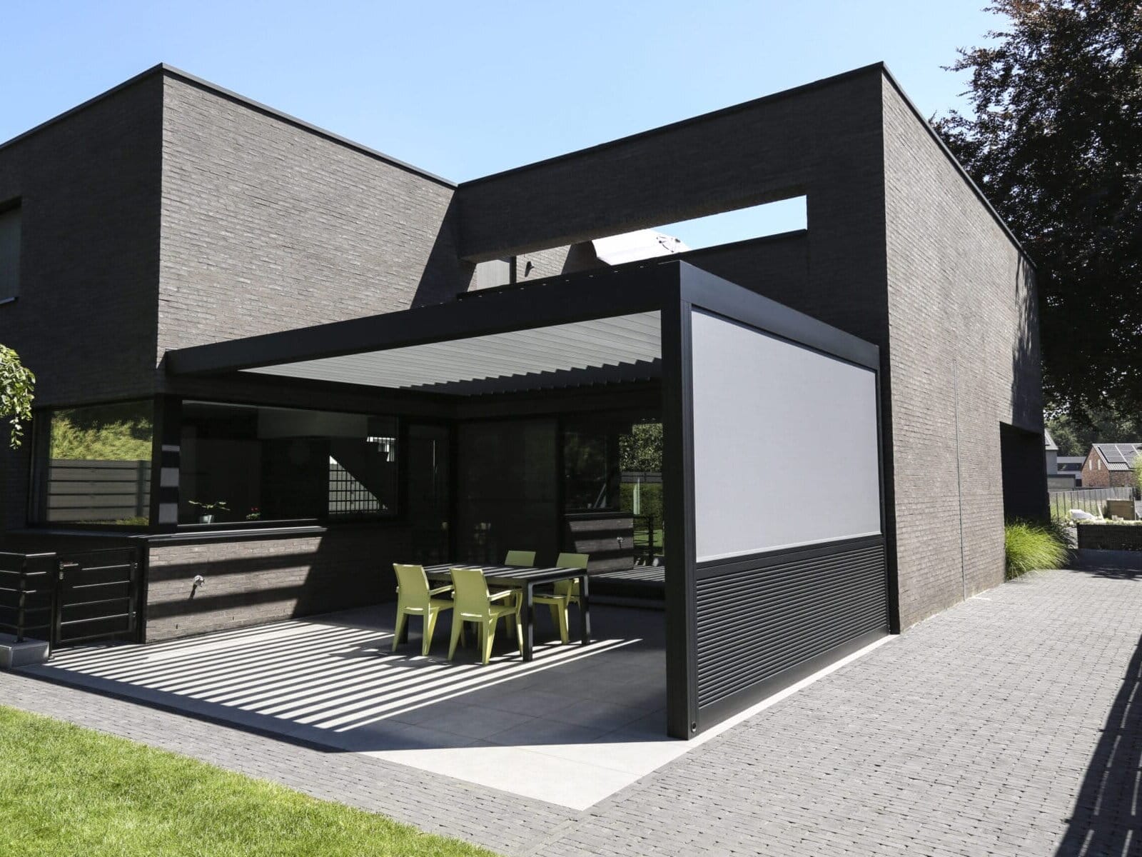 Renson Camargue terrasoverkapping met lamellendak